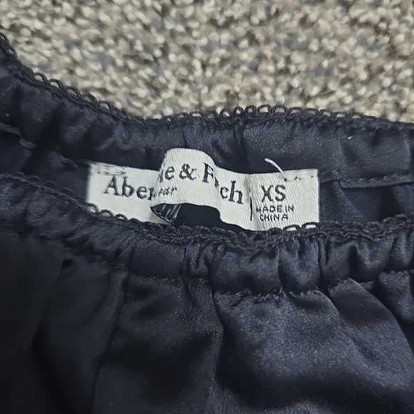 Abercrombie & Fitch Sleep Shorts Womens X Small, Silky, Soft, Black & Dark Green - Picture 5 of 11